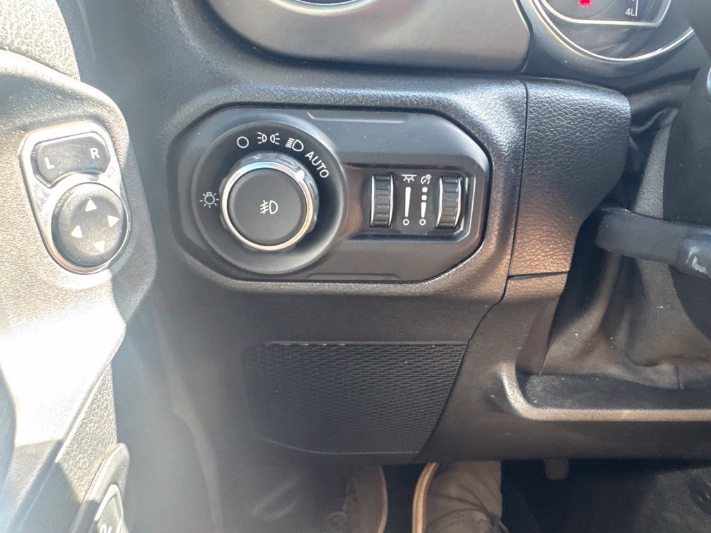 Used 2020 Jeep Wrangler Unlimited Sport S AWD/4WD image 25