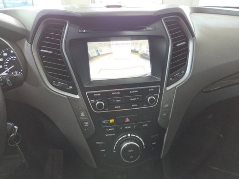 Used 2017 Hyundai Santa Fe Sport image 31