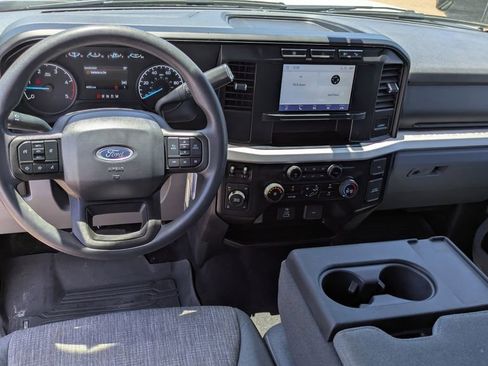 Used 2024 Ford F250 XLT w/ FX4 Off-Road Package AWD/4WD image 12