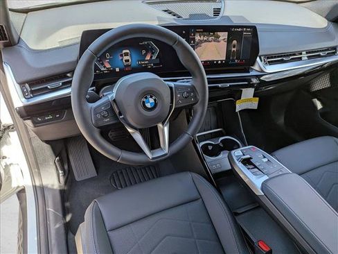 New 2026 BMW X2 xDrive28i w/ Convenience Package AWD/4WD image 3