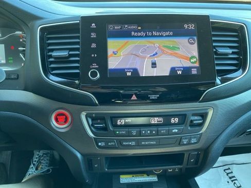 Used 2023 Honda Ridgeline RTL-E image 16