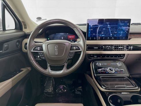 Used 2021 Lincoln Nautilus Reserve w/ Equipment Group 201A image 28