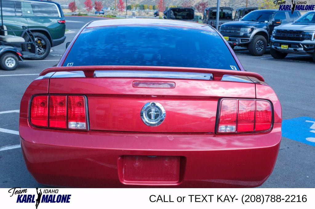 Used 2005 Ford Mustang Premium RWD image 7