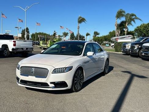 Used 2017 Lincoln Continental Reserve w/ Luxury Package FWD image 8