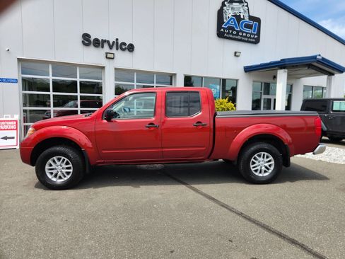 Used 2018 Nissan Frontier SV w/ Value Truck Package AWD/4WD image 8