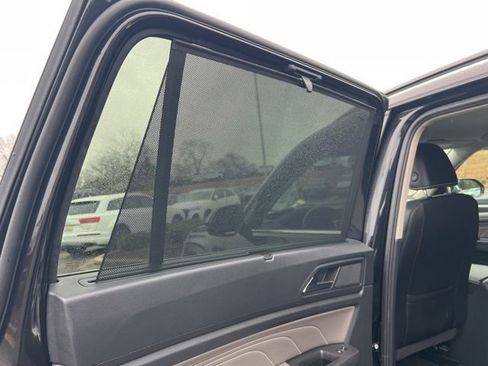 Used 2023 Volkswagen Atlas SE image 23