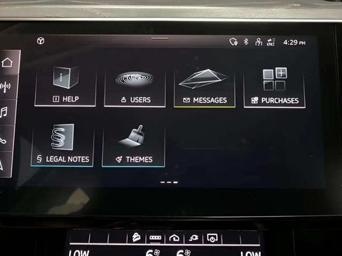 Used 2024 Audi Q8 e-tron Premium AWD/4WD image 42