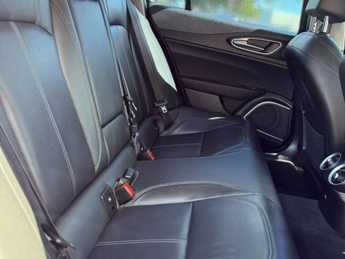 Used 2019 Alfa Romeo Giulia w/ Nero Edizione image 22