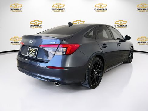 Used 2022 Honda Civic Sport image 8