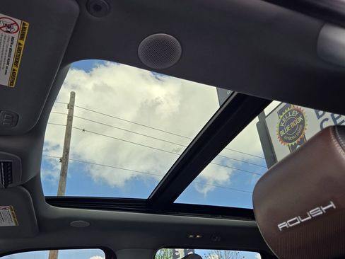 Used 2023 Ford F250 Lariat w/ Lariat Ultimate Package image 15