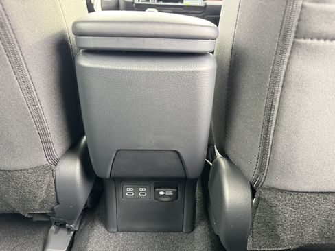 New 2026 Toyota Prius Plug-In Hybrid FWD image 7