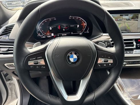 Used 2022 BMW X5 sDrive40i w/ Parking Assistance Package image 23