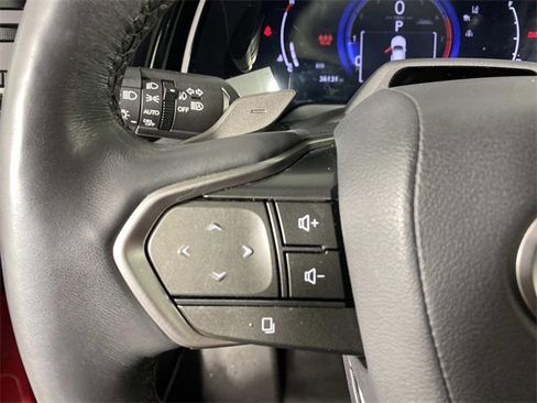 Used 2023 Lexus RX 350 Premium image 18