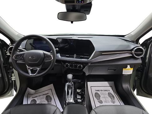 New 2026 Chevrolet Trax ACTIV w/ Driver Confidence Package FWD image 10