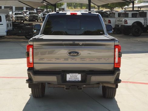 Used 2024 Ford F250 Lariat w/ Lariat Ultimate Package AWD/4WD image 4