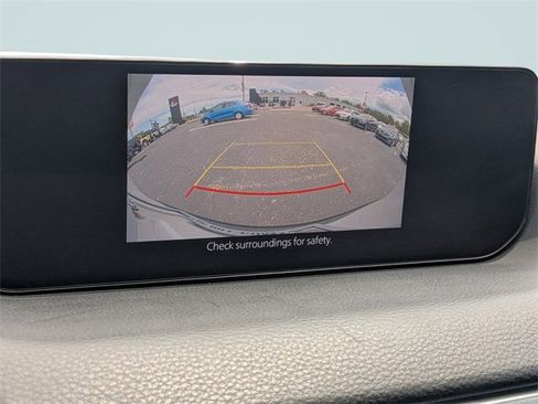 Used 2024 MAZDA CX-50 AWD 2.5 S w/ Preferred Package image 3