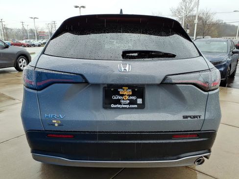 Certified 2024 Honda HR-V Sport image 9