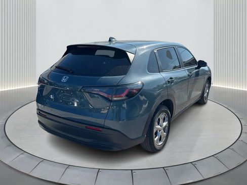 Used 2023 Honda HR-V LX image 6