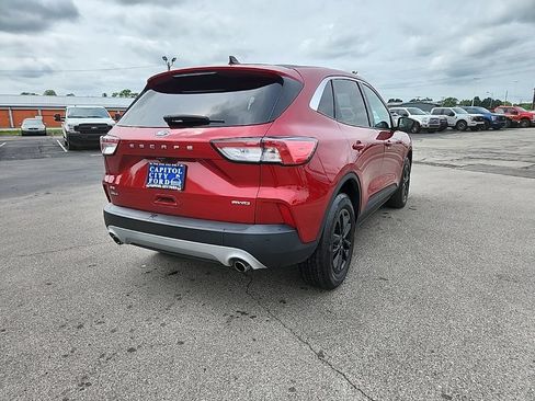 Used 2022 Ford Escape SE w/ Cold Weather Package AWD/4WD image 5