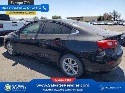 Used 2018 Chevrolet Cruze LT FWD image 3