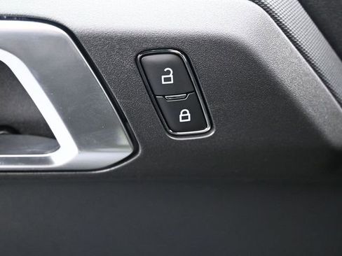 Used 2025 Ford Bronco Big Bend image 5