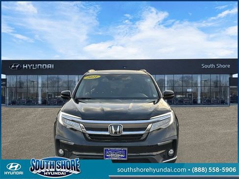 Used 2021 Honda Pilot Touring image 2