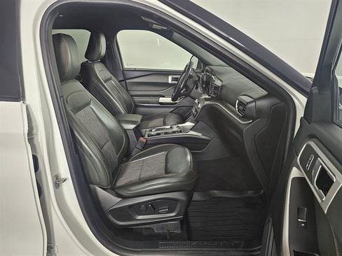 Used 2022 Ford Explorer Timberline image 13