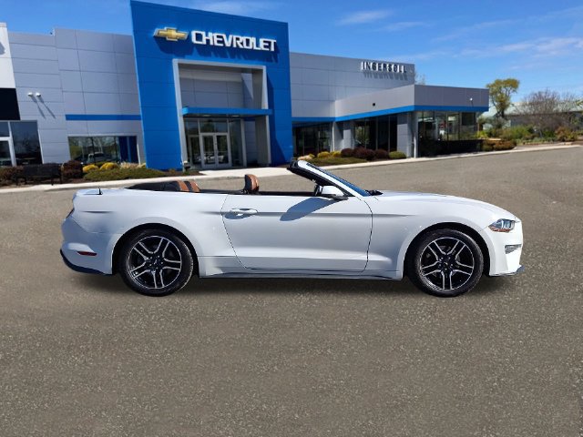 Used 2020 Ford Mustang Premium RWD image 25