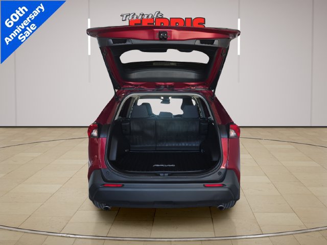 Used 2023 Toyota RAV4 LE FWD image 9