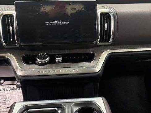 New 2026 Ford Expedition Max Platinum w/ Platinum Ultimate Package AWD/4WD image 18