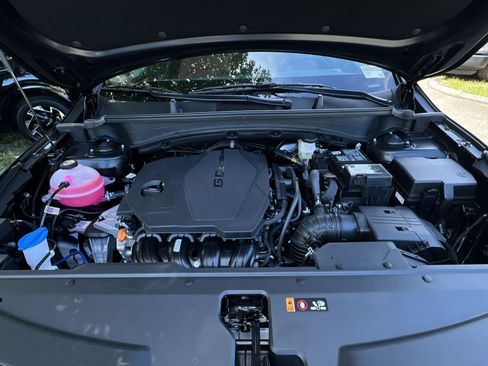 New 2026 Kia Sportage SX FWD image 36
