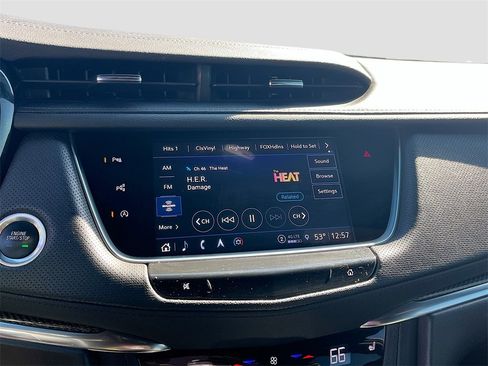 Used 2023 Cadillac XT5 Sportv w/ Technology Package image 15