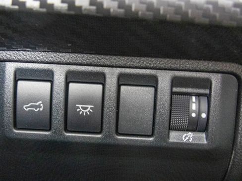 Used 2026 Subaru Ascent Premium AWD/4WD image 32