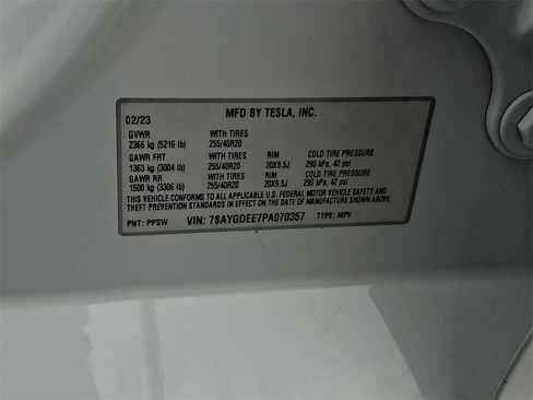 Used 2023 Tesla Model Y Long Range image 26