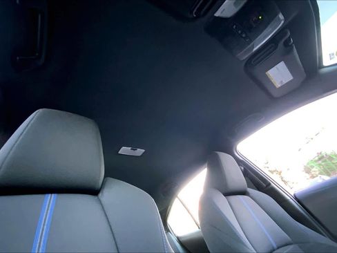 Used 2021 Toyota Corolla SE image 13