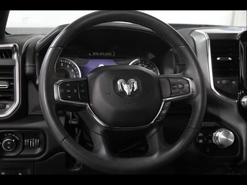 Used 2024 RAM 1500 Laramie AWD/4WD image 7
