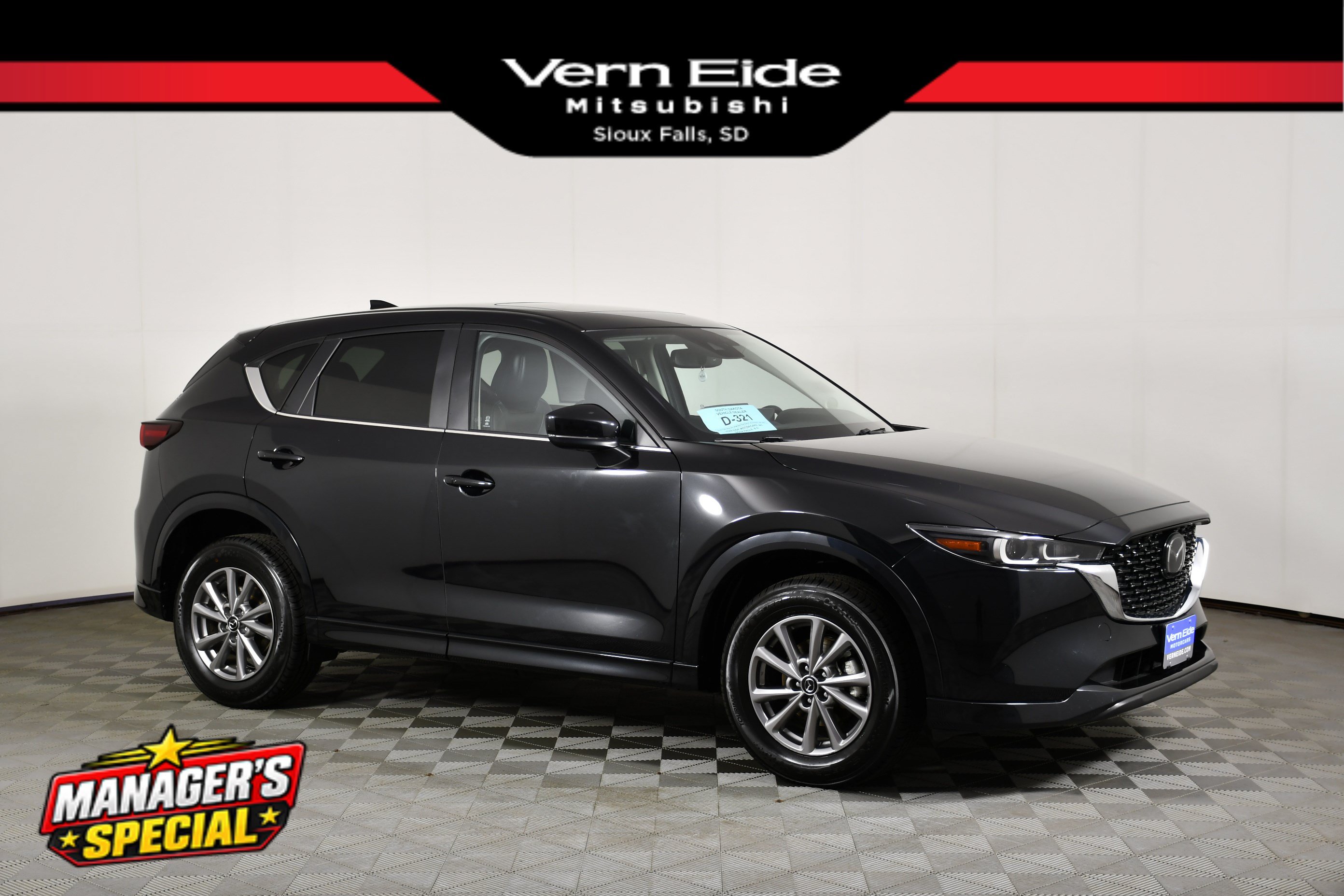 Used 2025 MAZDA CX-5 AWD 2.5 S w/ Preferred Package image 1
