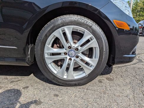 Used 2010 Mercedes-Benz E 350 4MATIC Sedan image 52