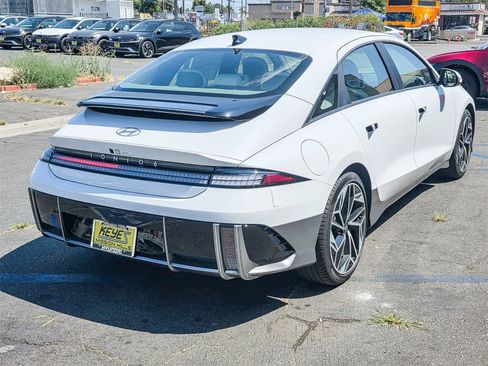 New 2025 Hyundai Ioniq 6 SEL image 4