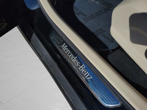 Used 2022 Mercedes-Benz GLC 300 image 22