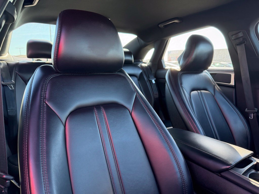 Used 2018 Lincoln MKZ Premiere FWD image 10