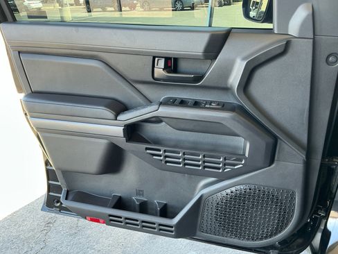 Used 2025 Toyota Tacoma SR5 image 13