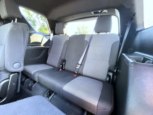 Used 2023 Chevrolet Traverse LT w/ LPO, Floor Liner Package AWD/4WD image 23