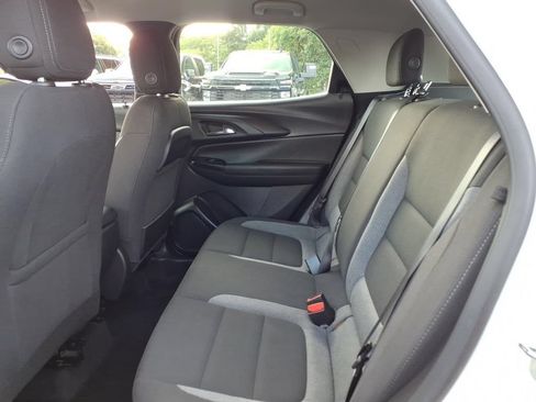 Certified 2023 Chevrolet TrailBlazer LS FWD image 15