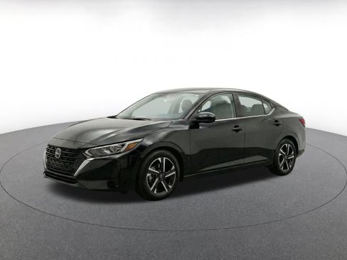 Used 2025 Nissan Sentra SV FWD image 3