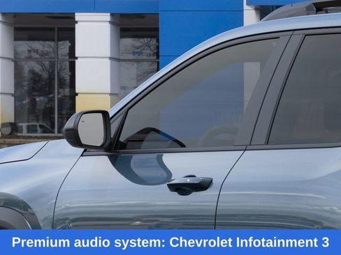 New 2026 Chevrolet Equinox LT w/ Convenience Package II FWD image 13
