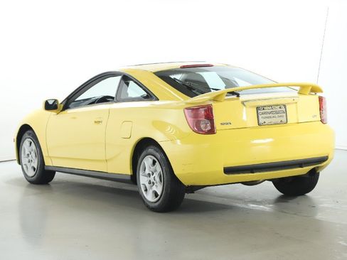 Used 2003 Toyota Celica GT image 5