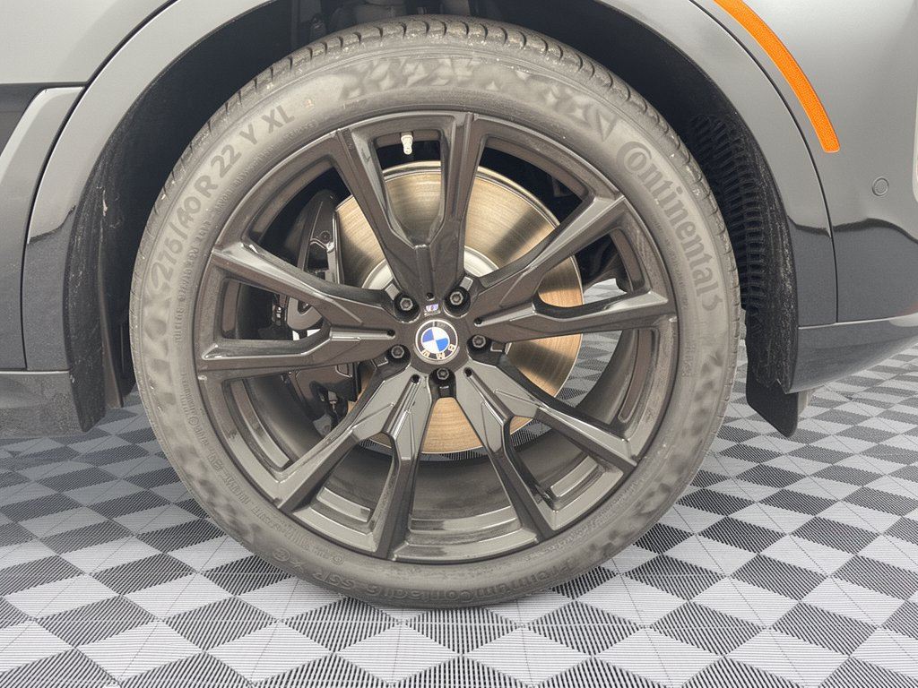 Used 2026 BMW X7 xDrive40i w/ M Sport Package AWD/4WD image 27