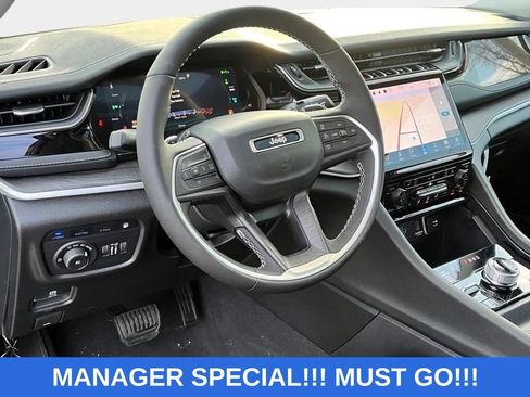 New 2024 Jeep Grand Cherokee Limited 4xe AWD/4WD image 11