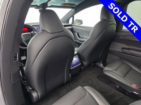Used 2024 Tesla Model X Base image 15